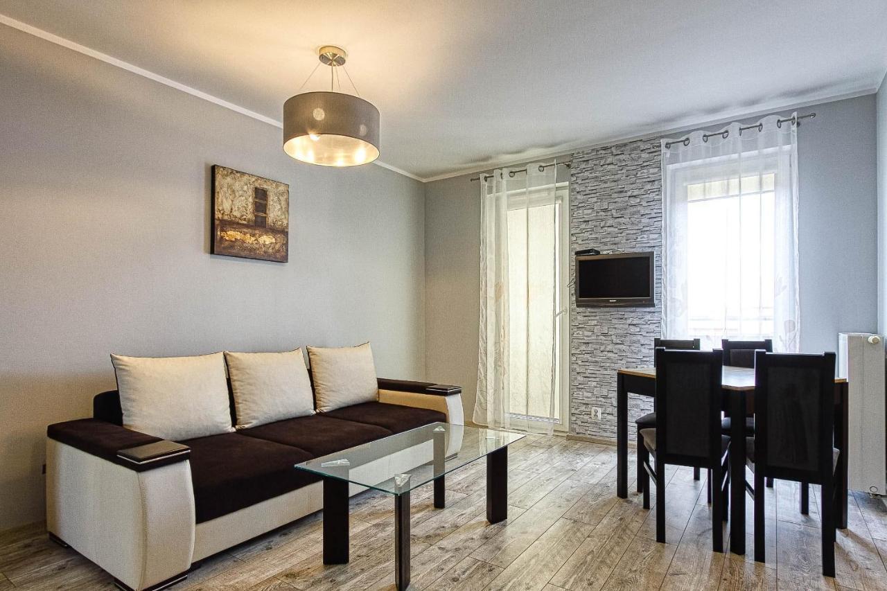 Apartamenty Piła Exteriör bild